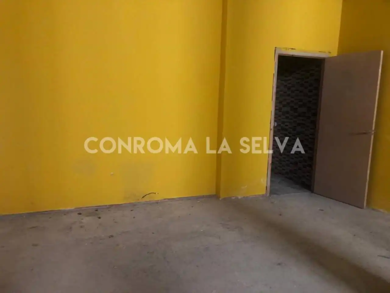 Local comercial en venda a Els Pavos, imagen 3