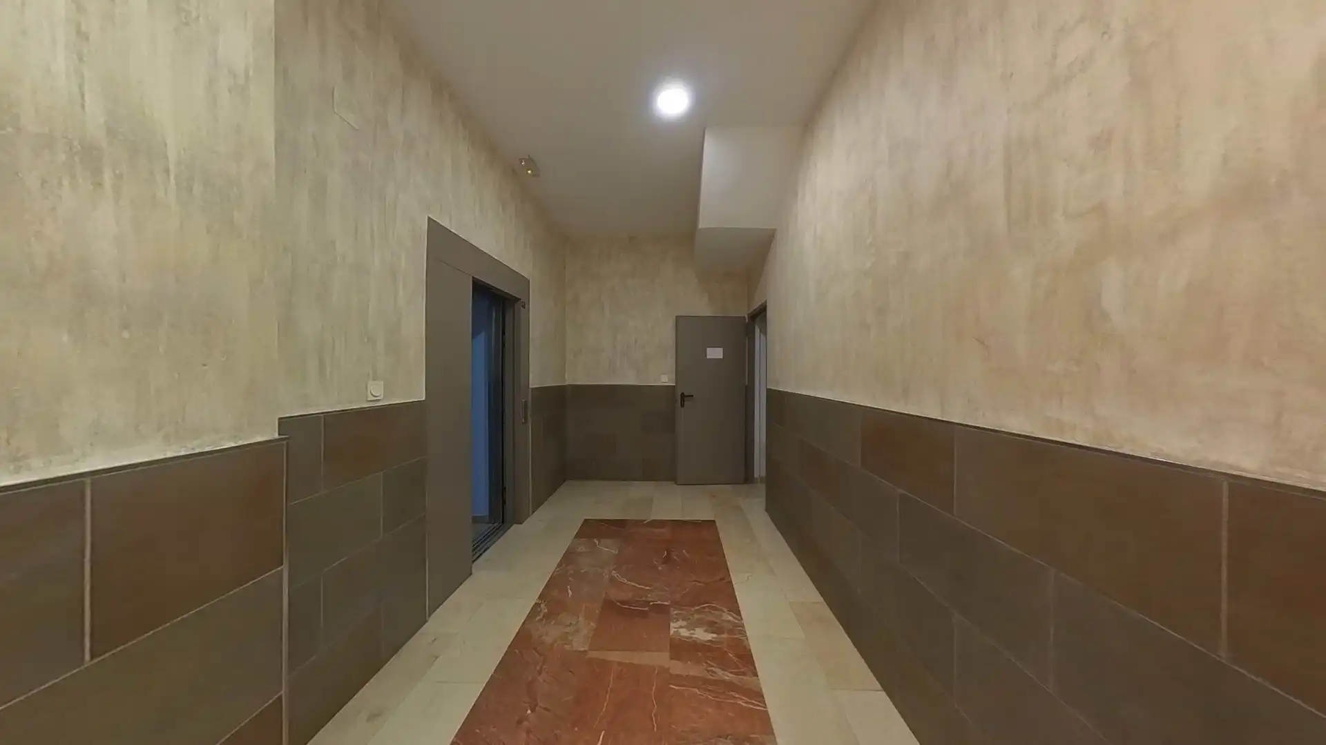 Piso en venta en Almansa con Calefacción, Parquet y Terraza