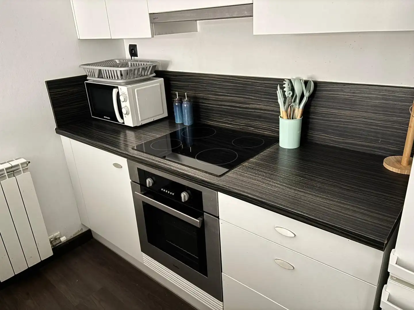 Cocina de Piso de alquiler en Zaragoza con Aire acondicionado, Calefacción y Amueblado