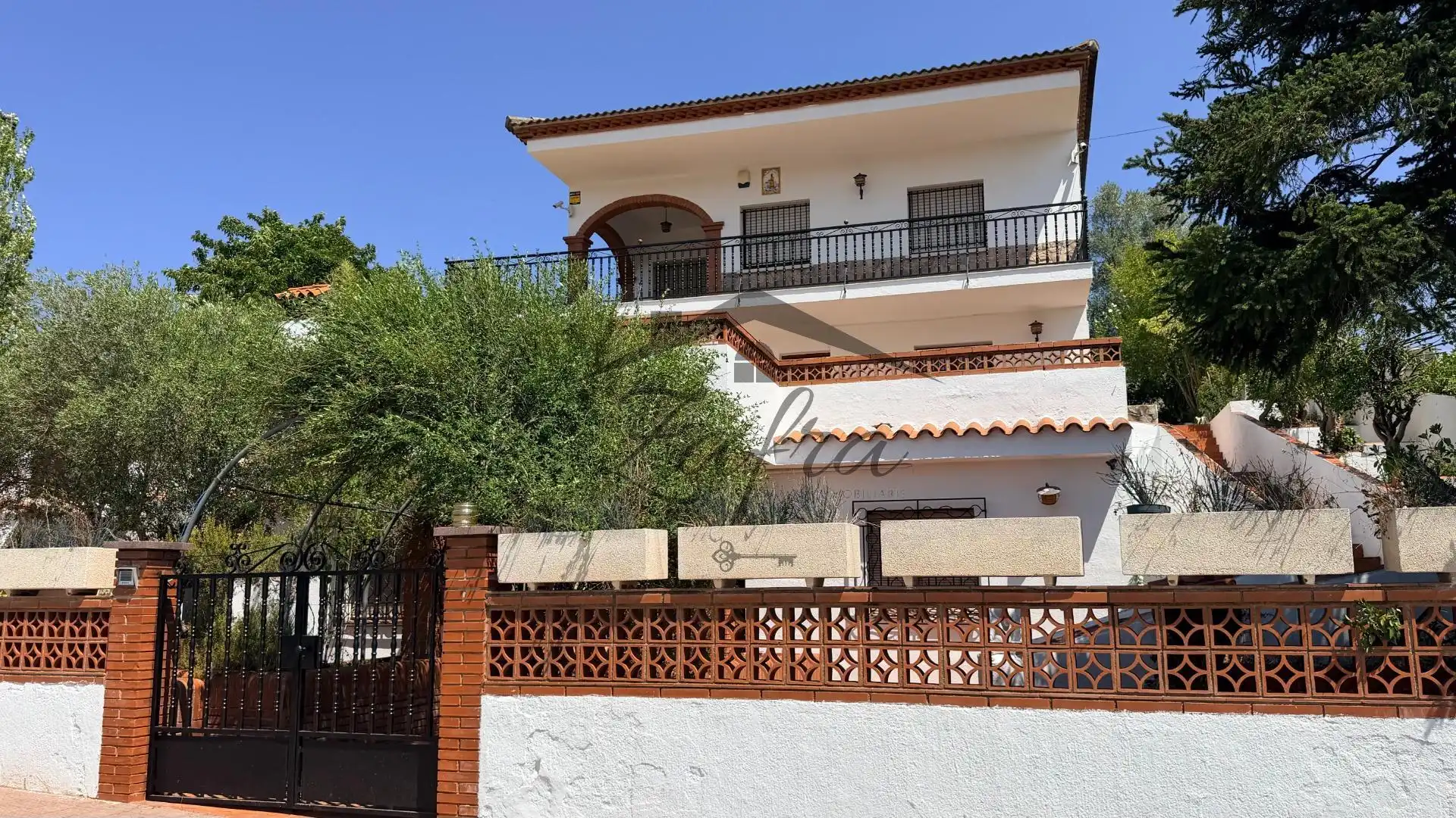 Casa con jardín en venta en Carrer Carrer Avet, imagen 4