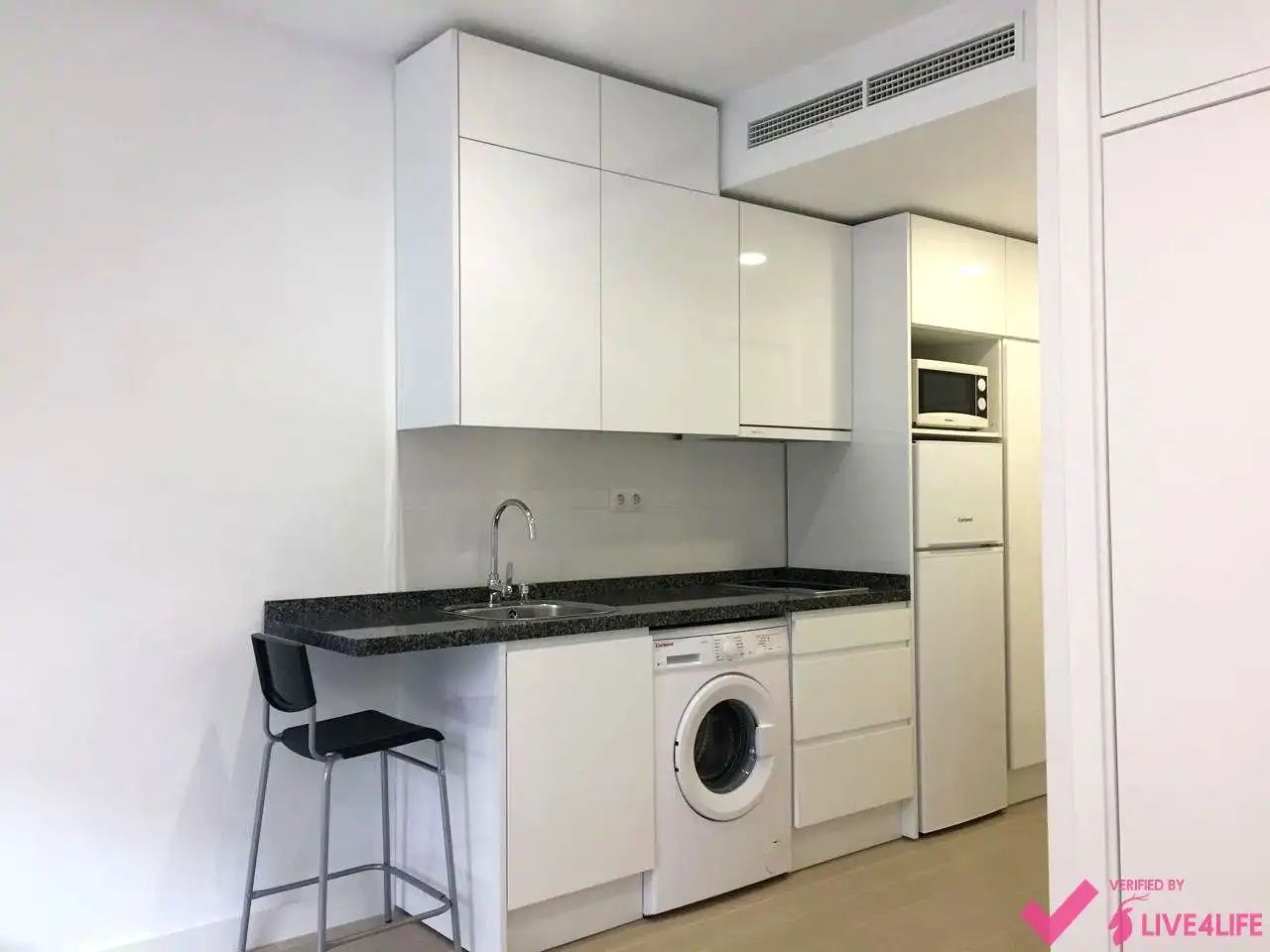 Studio to rent in Calle Salado, imagen 9