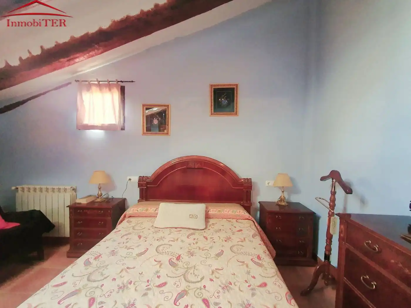 Habitación de Casa o chalet en venta en Alfambra con Calefacción, Terraza y Trastero