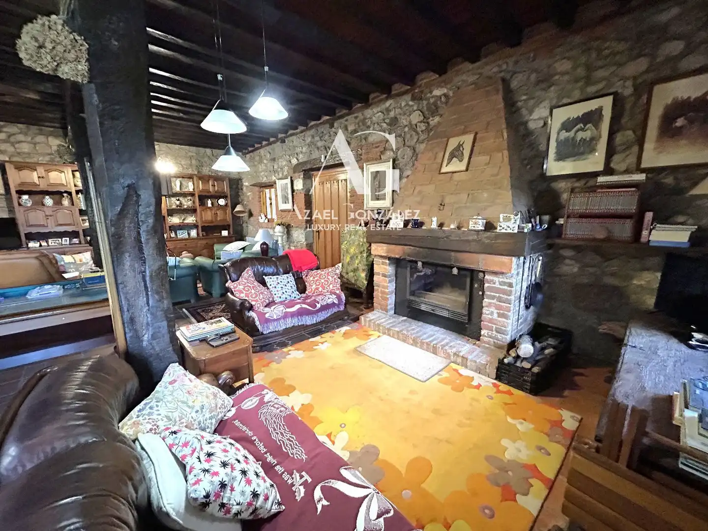 Sala de estar de Casa o chalet en venta en Camargo con Calefacción, Terraza y Amueblado