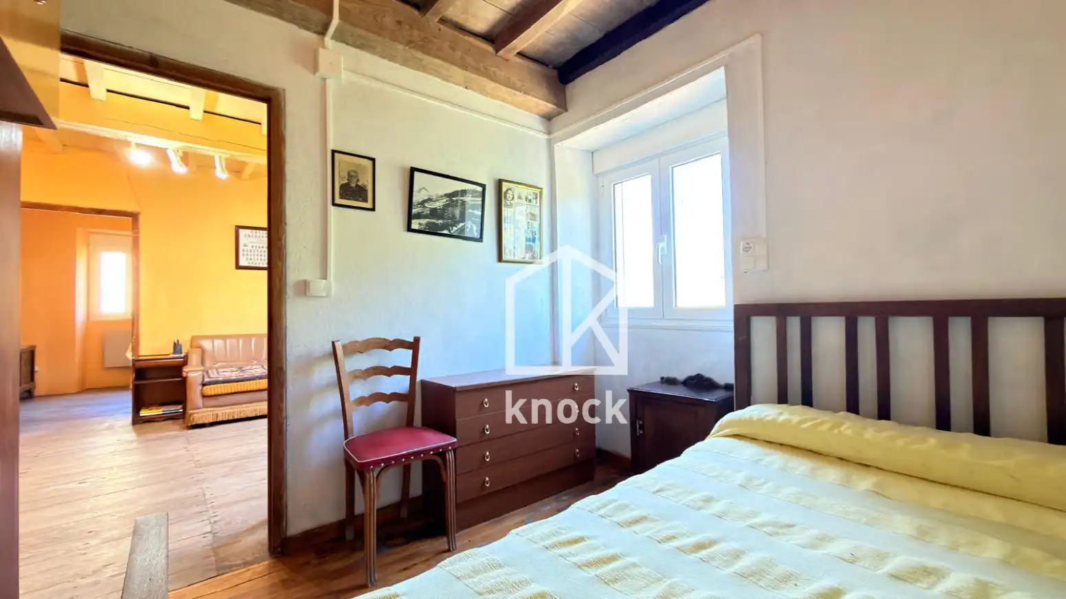 Dormitori de Casa o xalet en venda en Valdés - Luarca amb Calefacció i Jardí privat