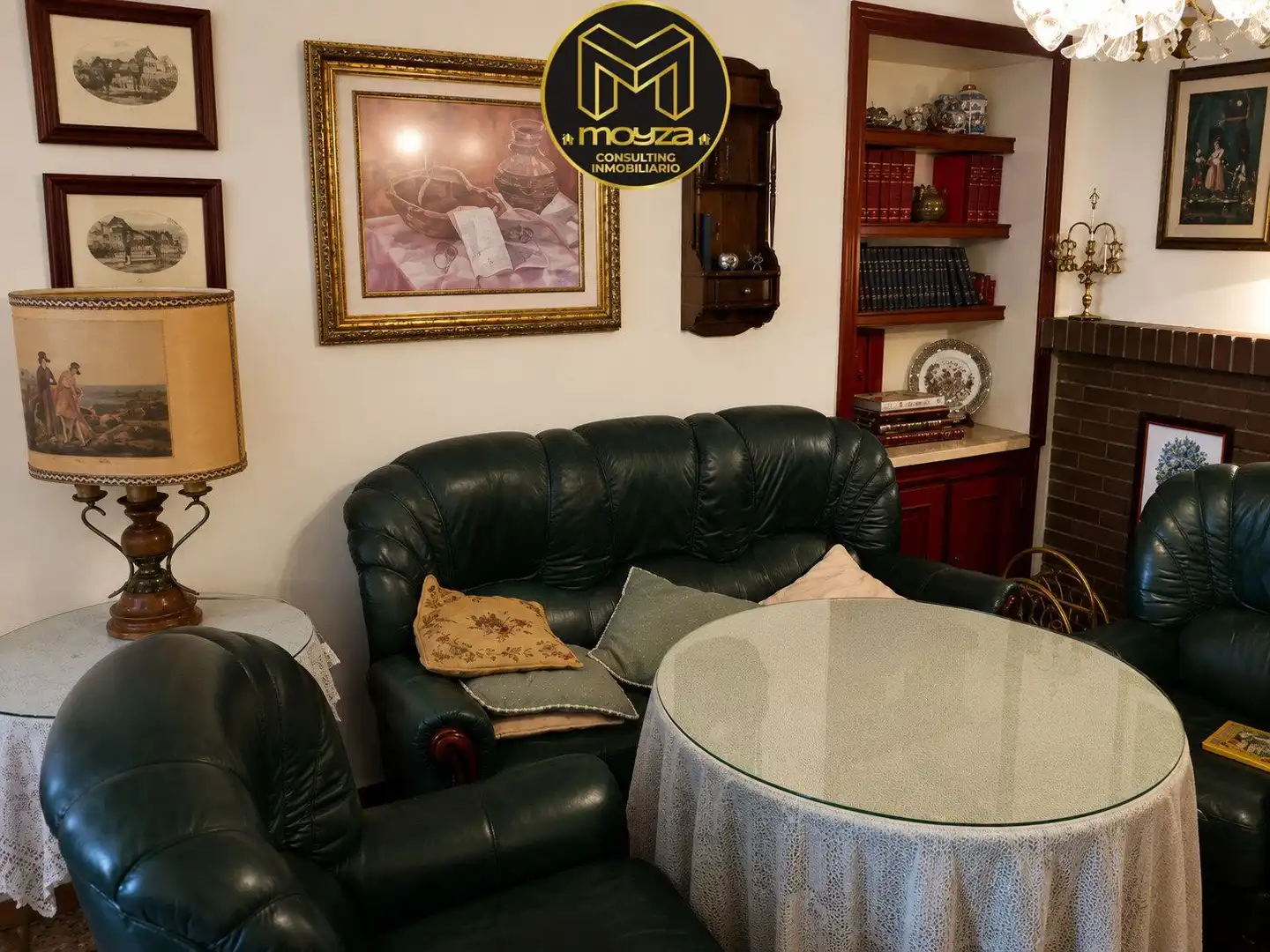 Sala de estar de Casa o chalet en venta en Baena con Aire acondicionado, Calefacción y Terraza