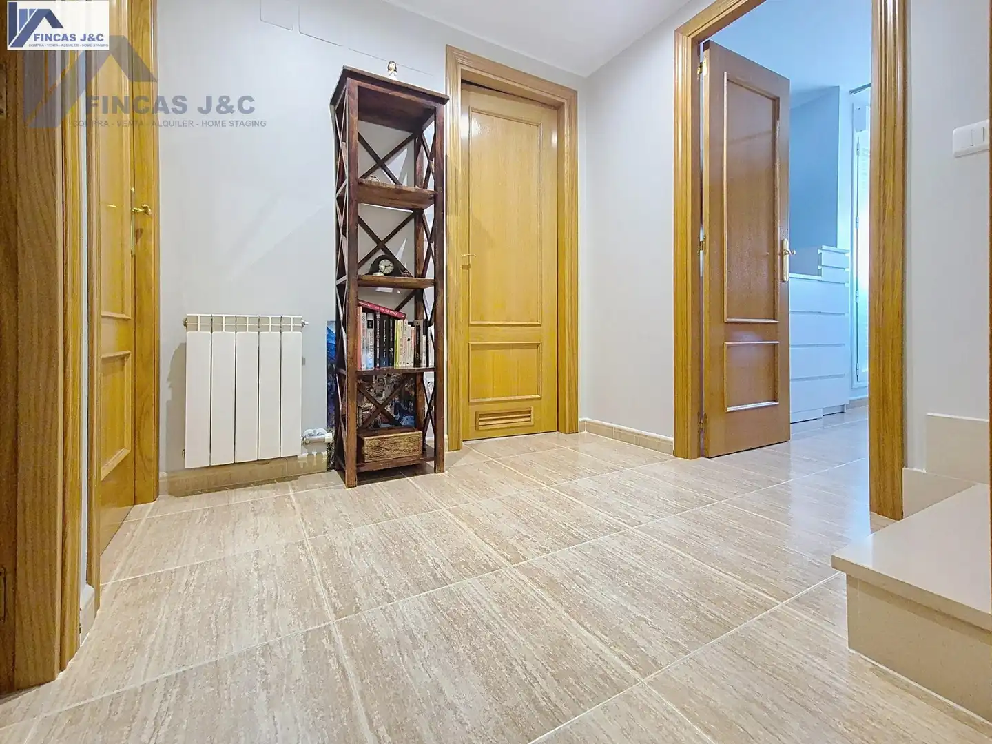 Casa adosada en venta en Zaragoza con Aire acondicionado, Calefacción y Jardín privado