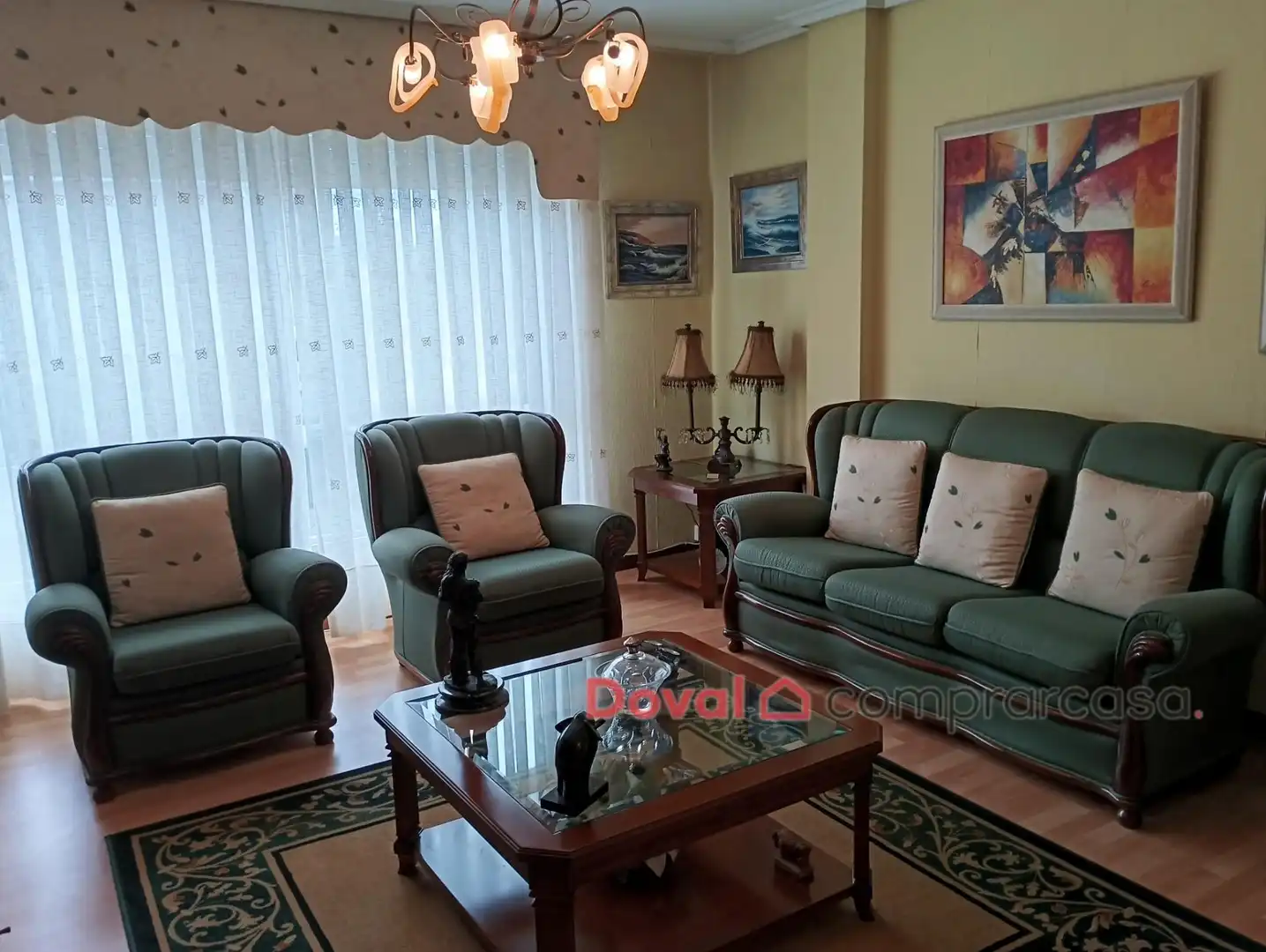 Sala de estar de Piso de alquiler en Vigo  con Calefacción, Parquet y Amueblado