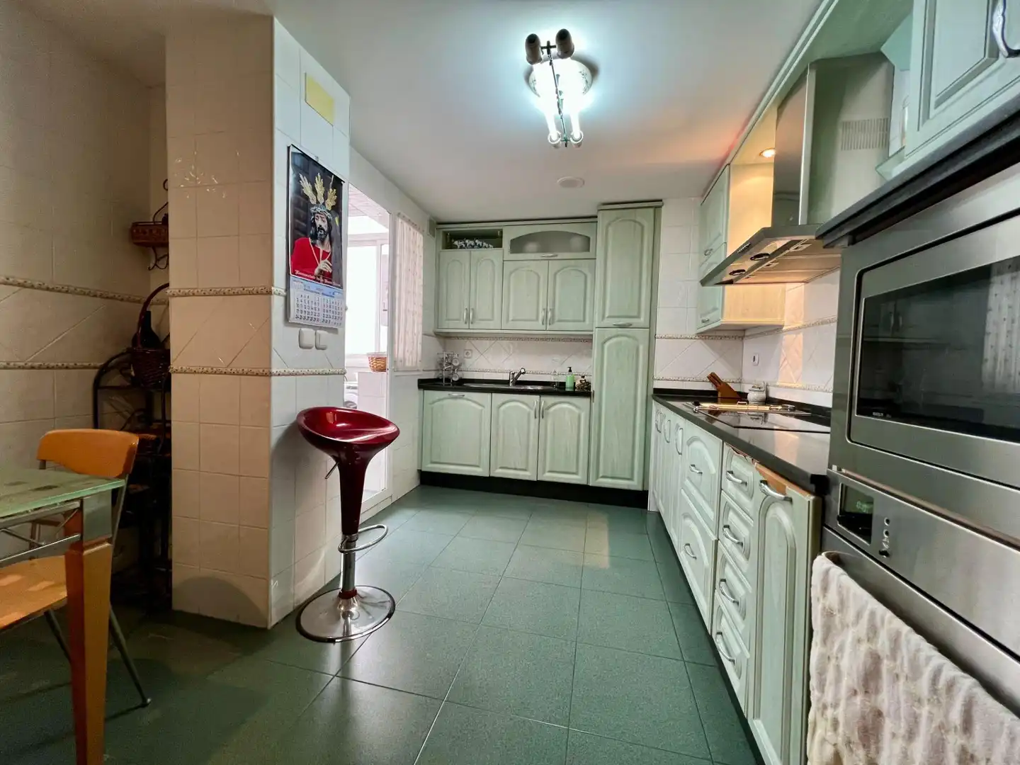 Cocina de Piso en venta en Córdoba con Aire acondicionado, Jardín privado y Terraza