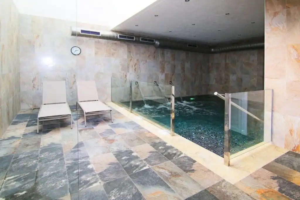 Àtic amb piscina en venda a El Raso, imagen 39