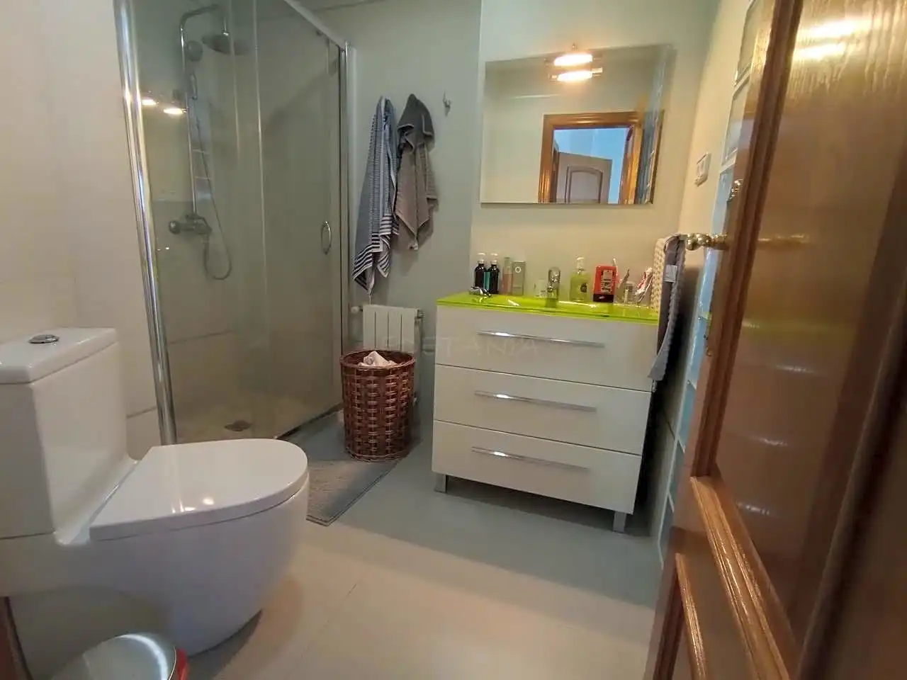 Bathroom of Houses for rent in Moncada  with Air Conditioner, Heating and Terrace