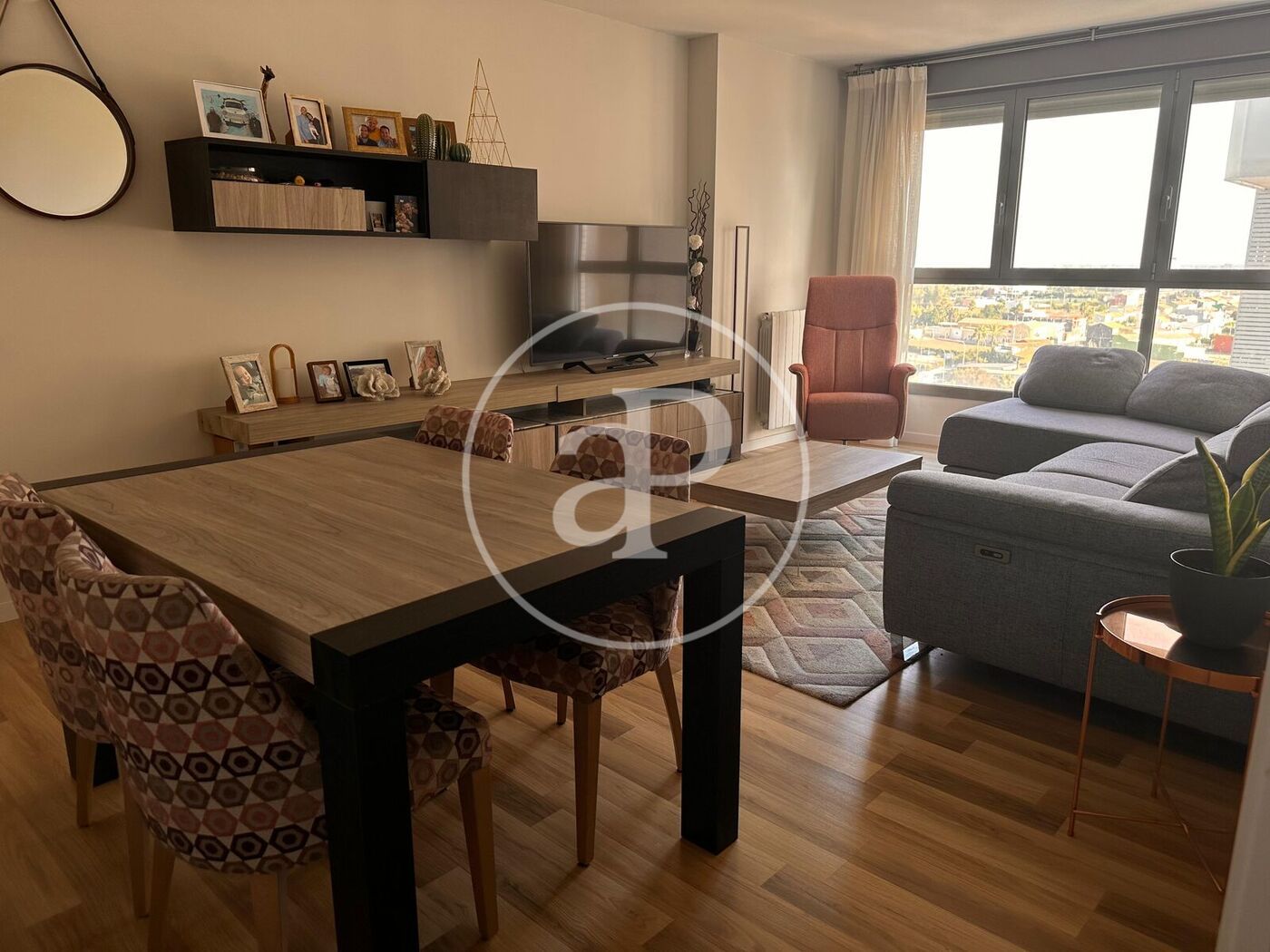 Sala d'estar de Pis de lloguer en  Valencia Capital amb Aire condicionat, Calefacció i Jardí privat
