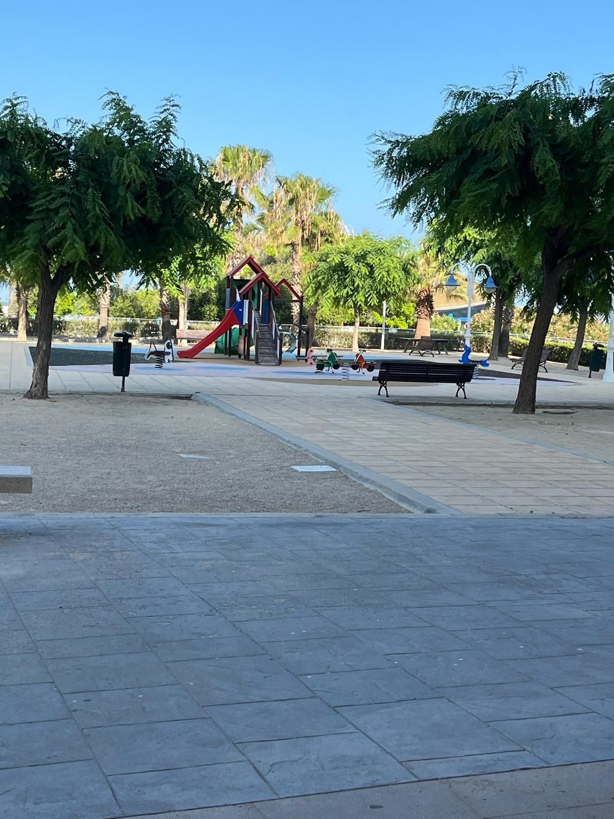 Vista exterior de Apartament de lloguer en Alboraya amb Aire condicionat, Jardí privat i Terrassa