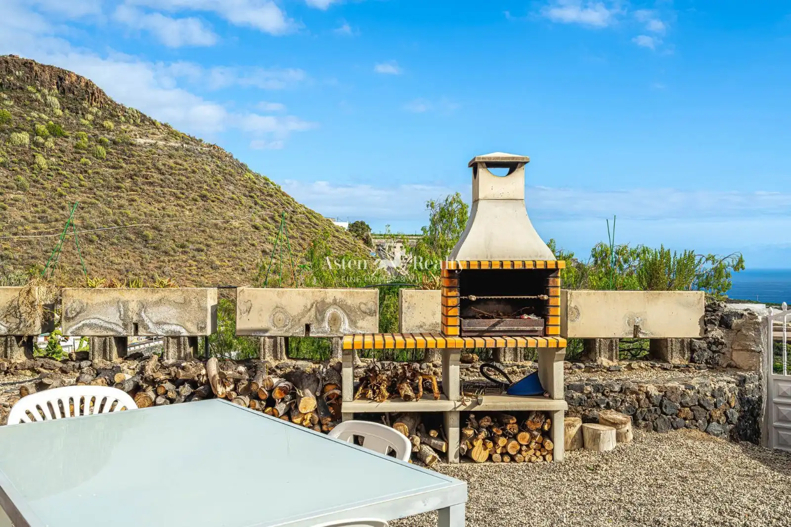 Jardín de Casa o chalet en venta en Santiago del Teide con Aire acondicionado, Calefacción y Piscina