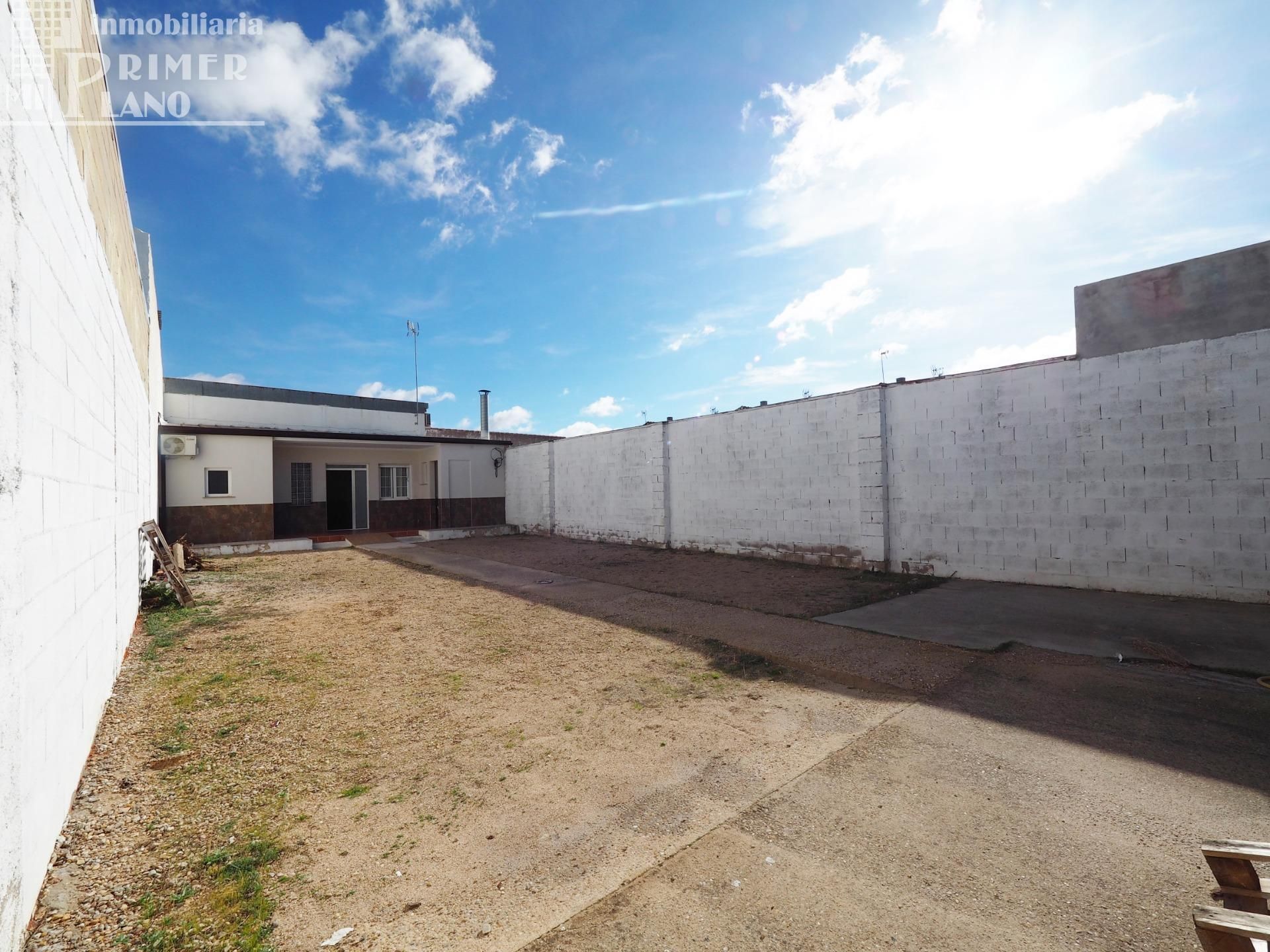 House or chalet for sale