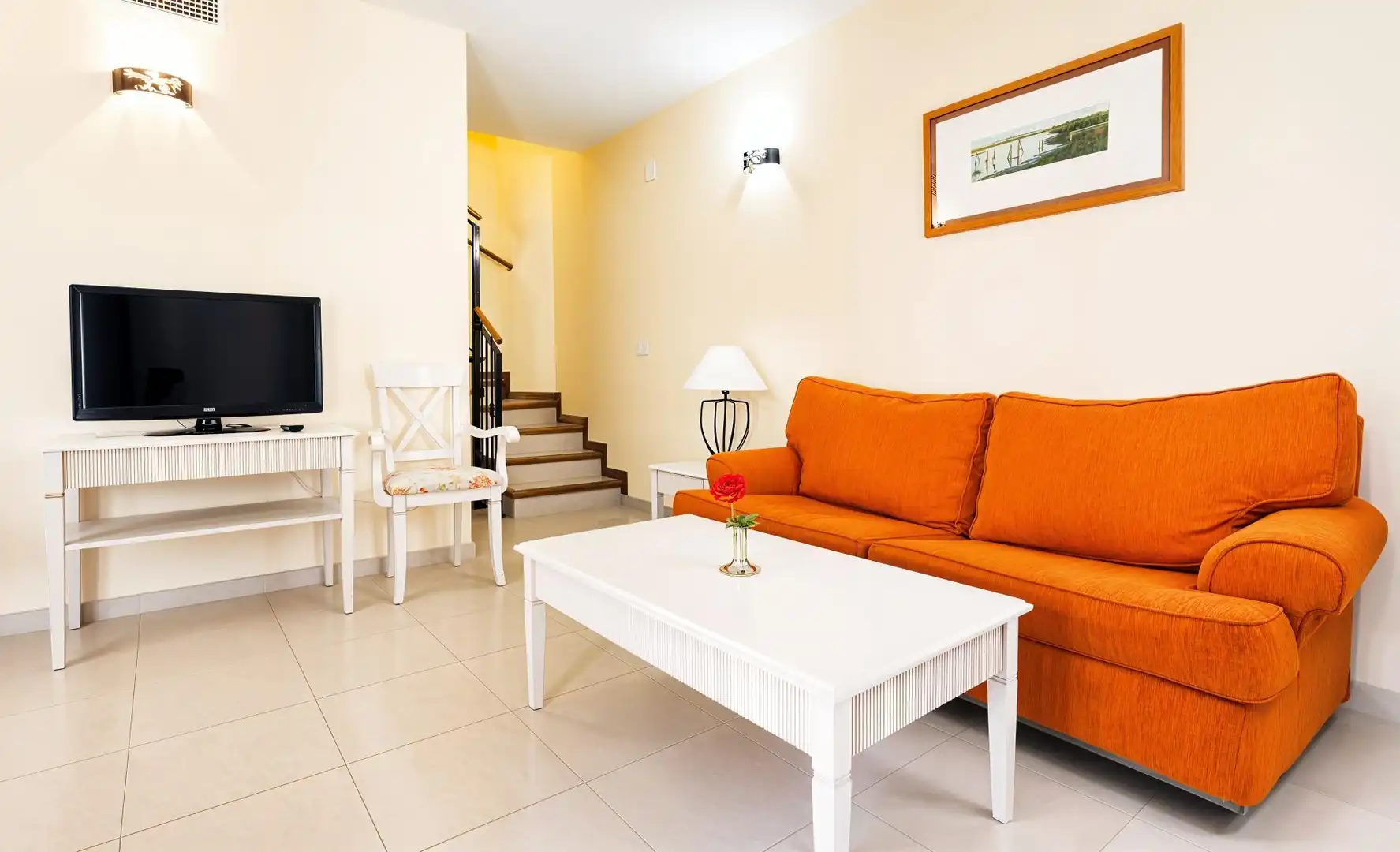 Sala d'estar de Apartament en venda en Chiclana de la Frontera amb Aire condicionat i Piscina comunitària