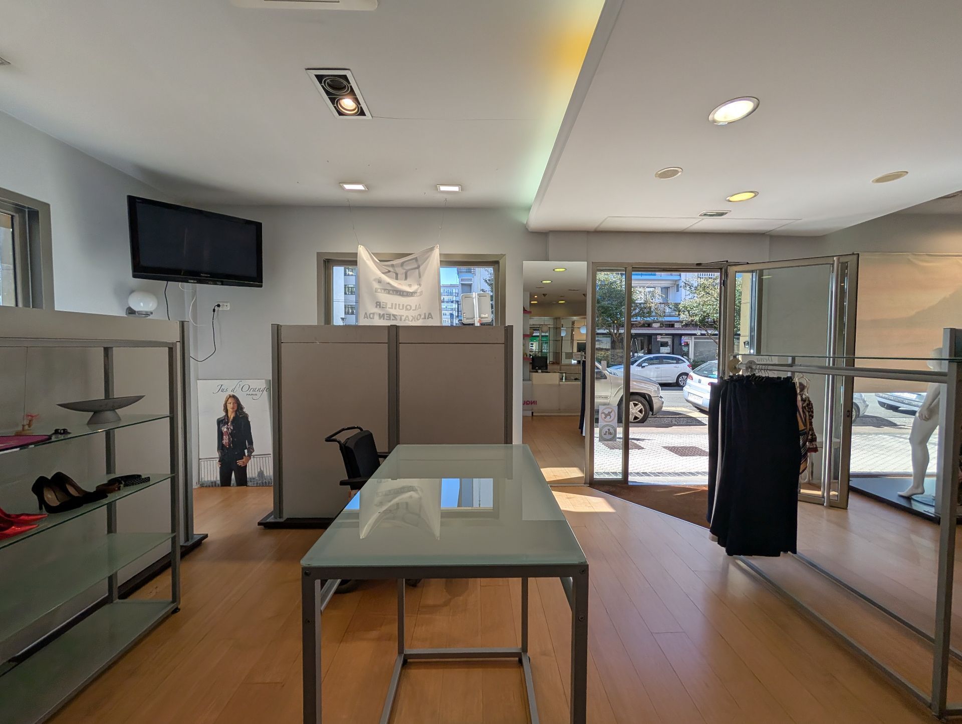 Premises to rent in Lasarte-Oria  with Air Conditioner