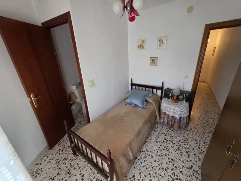 Habitación de Casa o chalet en venta en Oliva de Plasencia con Calefacción y Jardín privado