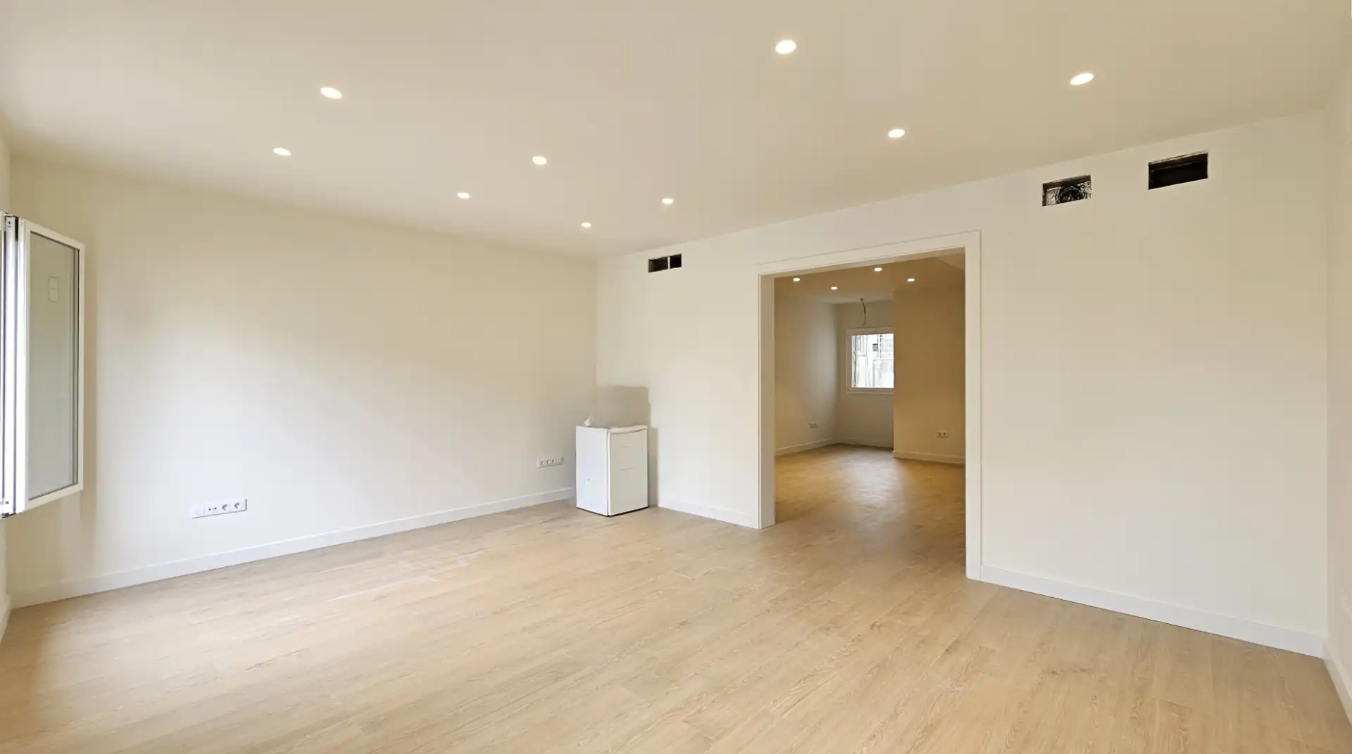 Büro zur Miete in Barcelona mit Klimaanlage, Heizung und Internet