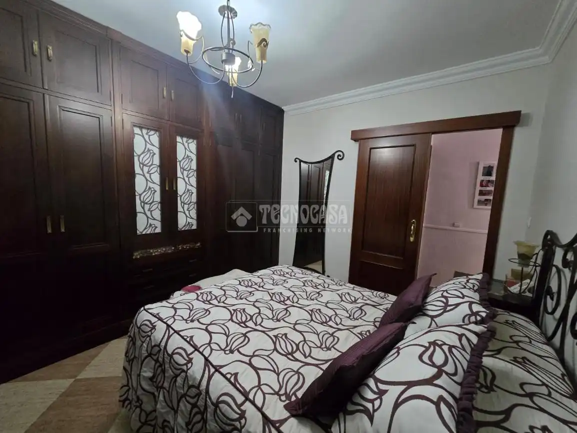 Bedroom of Flat for sale in Morón de la Frontera  with Air Conditioner