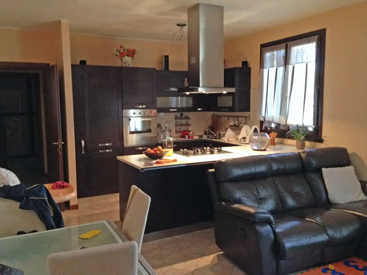 Kitchen of Flat for sale in Lleida
