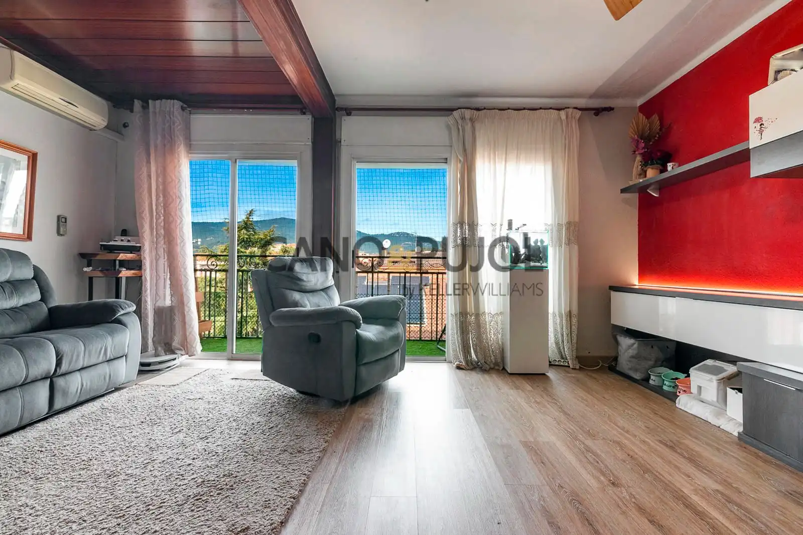 Sala de estar de Piso en venta en Caldes de Montbui con Aire acondicionado y Terraza