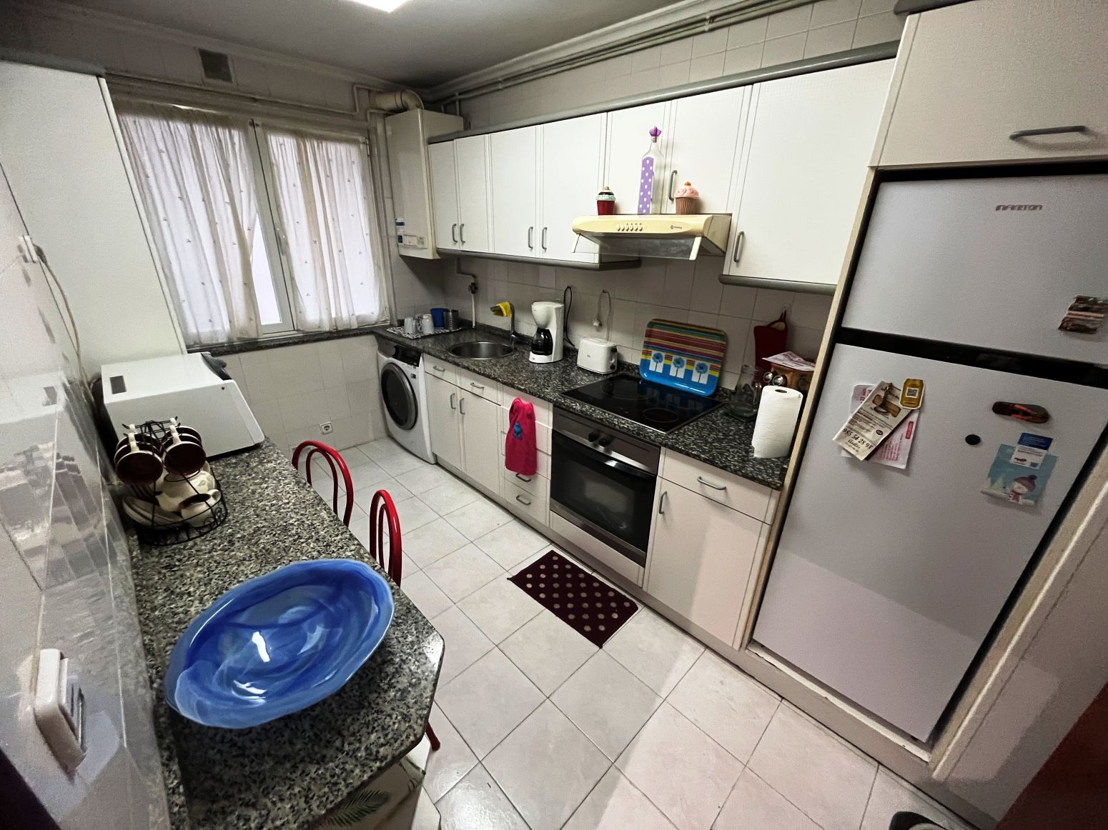 Kitchen of Flat to rent in Avilés  with Heating