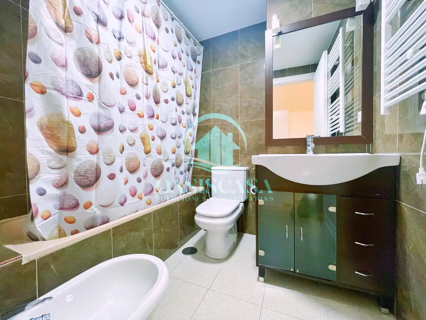 Baño de Piso de alquiler en Málaga con Aire acondicionado, Terraza y Amueblado