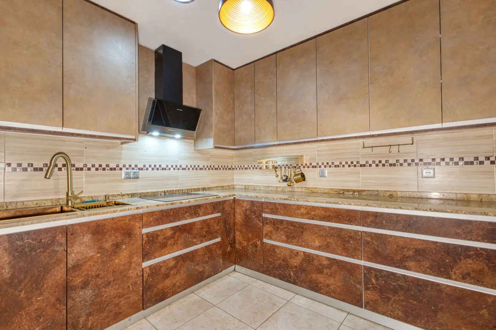 Kitchen of Detached homes for sale in Sant Joan d'Alacant  with Air Conditioner, Heating and Parquet flooring