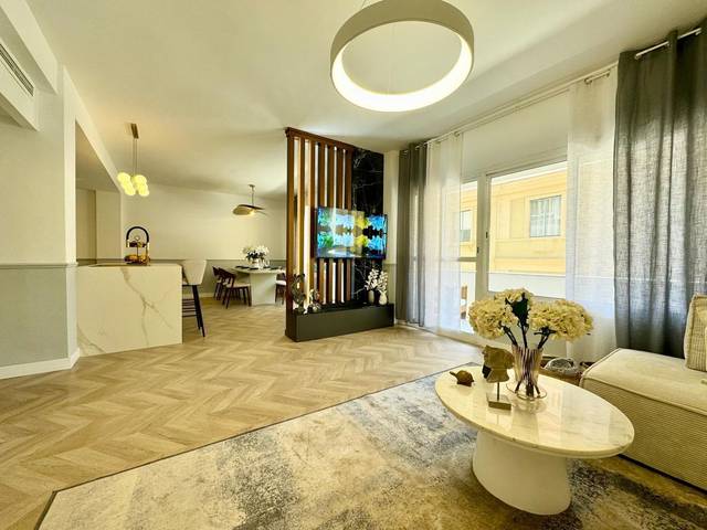 Piso en Venta en Ensanche Centro - Puerto