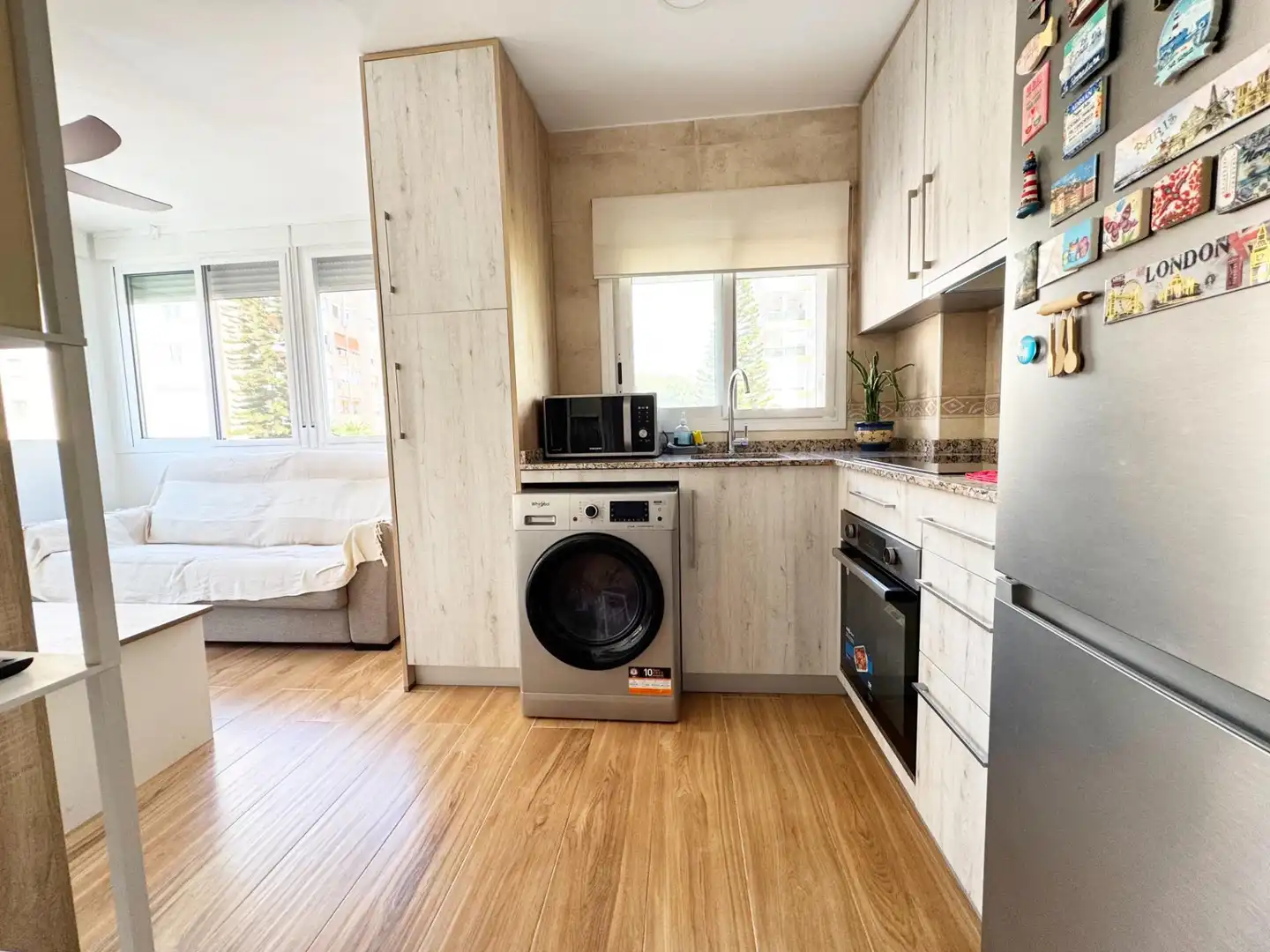 Flat with garden for sale in Avenida MANUEL ALTOLAGUIRRE, imagen 6