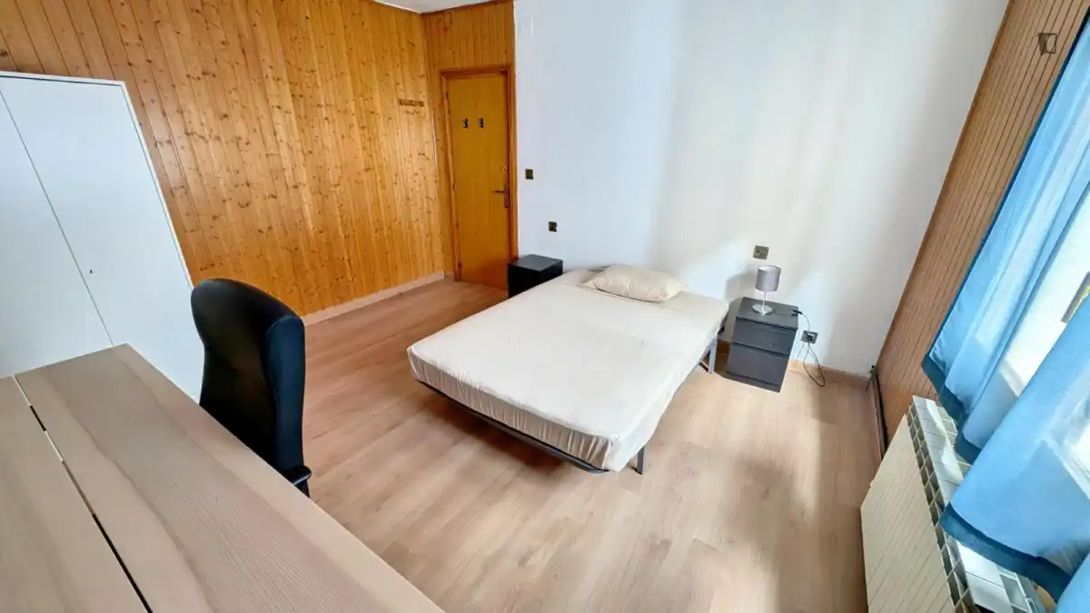 Habitación en Zaragoza, Zaragoza