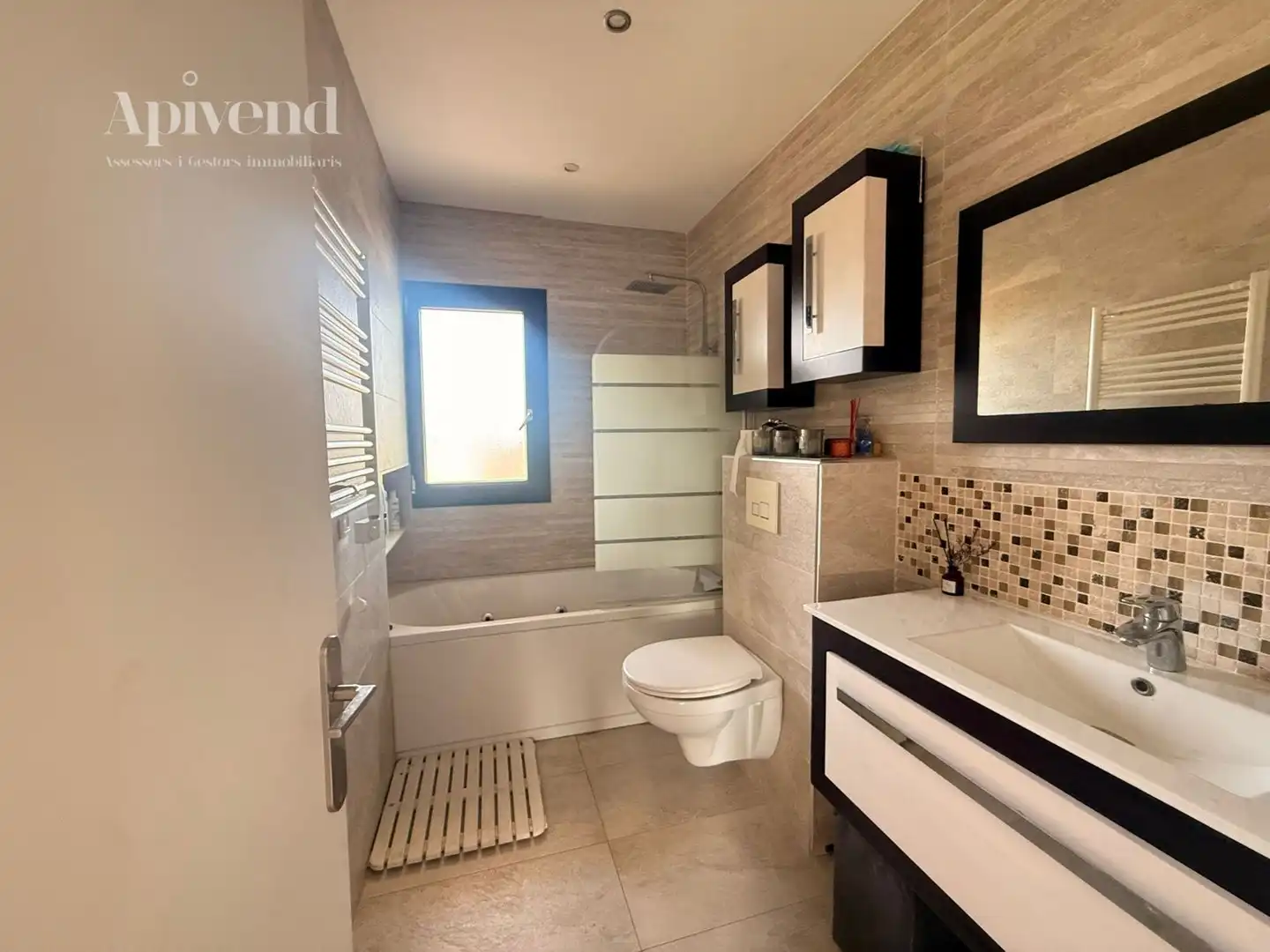 Baño de Casa o chalet en venta en Peralada con Aire acondicionado, Calefacción y Trastero