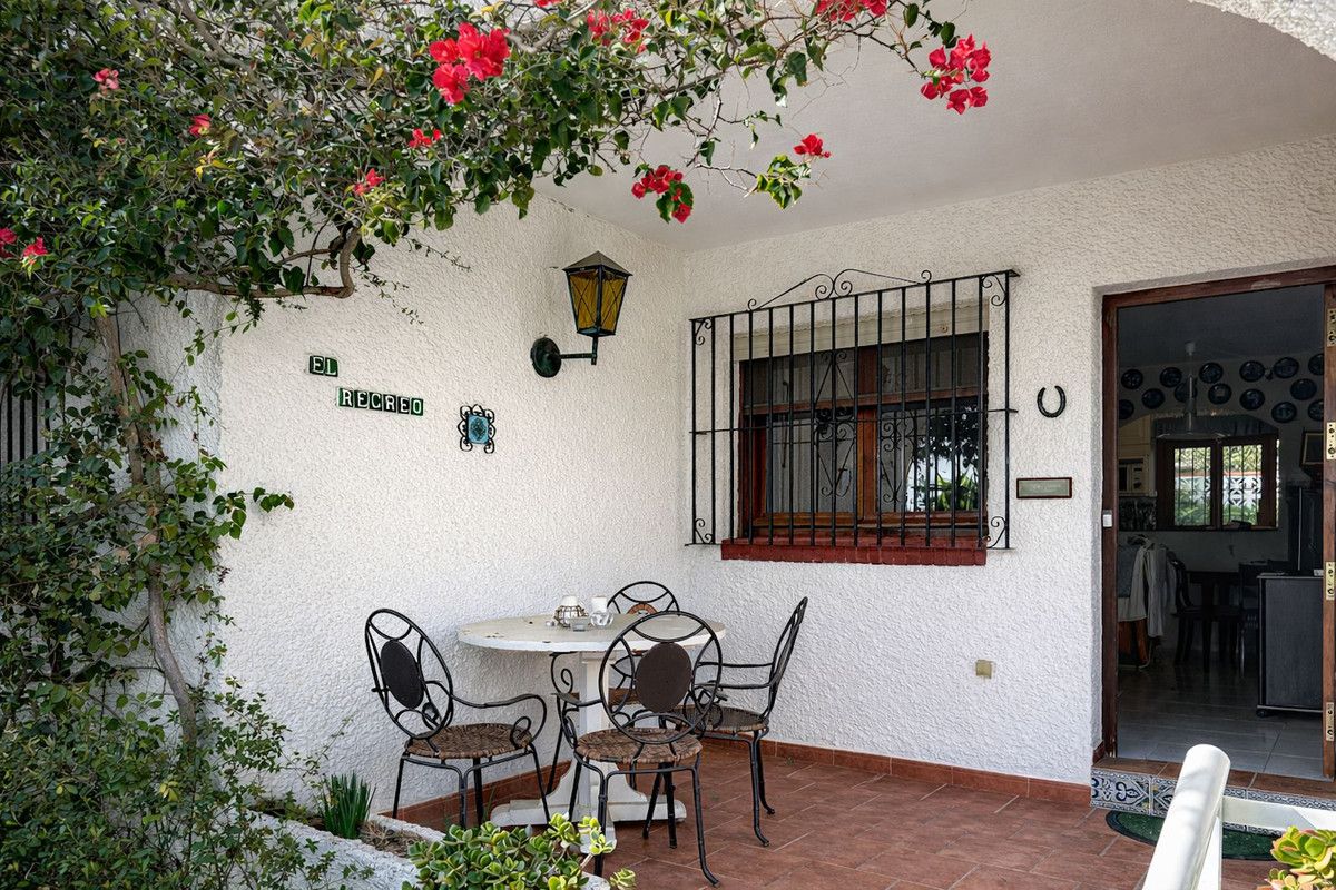 Jardín de Casa adosada en venta en Benalmádena con Aire acondicionado, Calefacción y Terraza