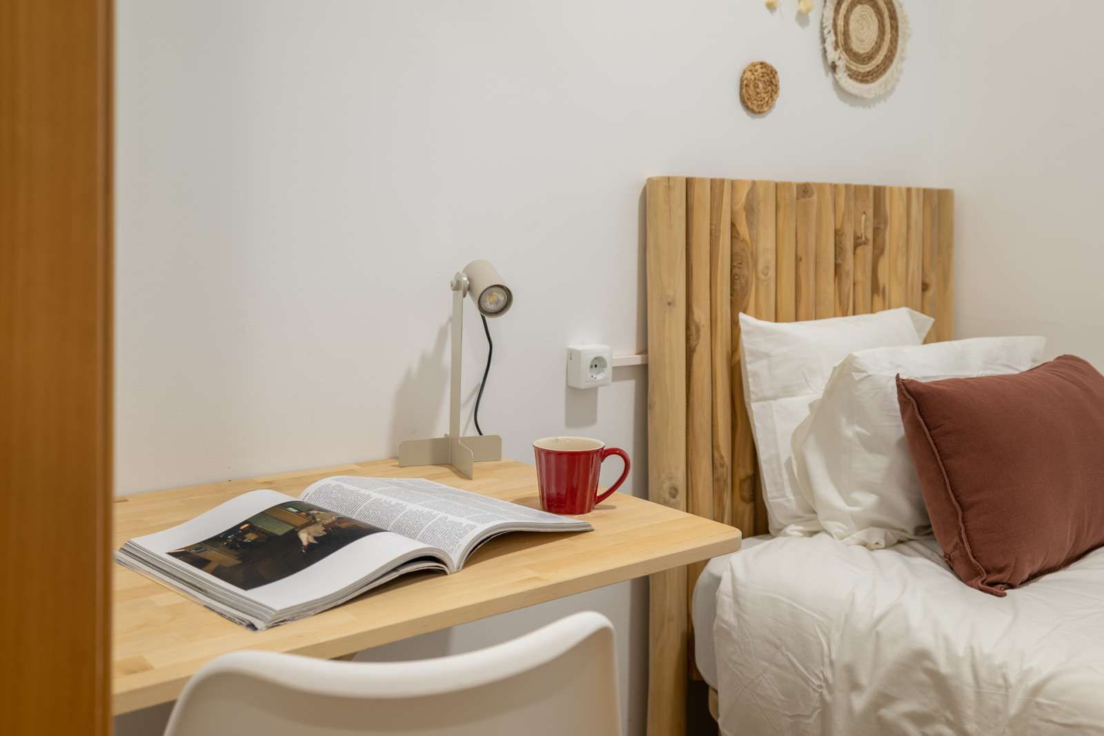 Bedroom of Flat to share in  Barcelona Capital  with Air Conditioner and Terrace