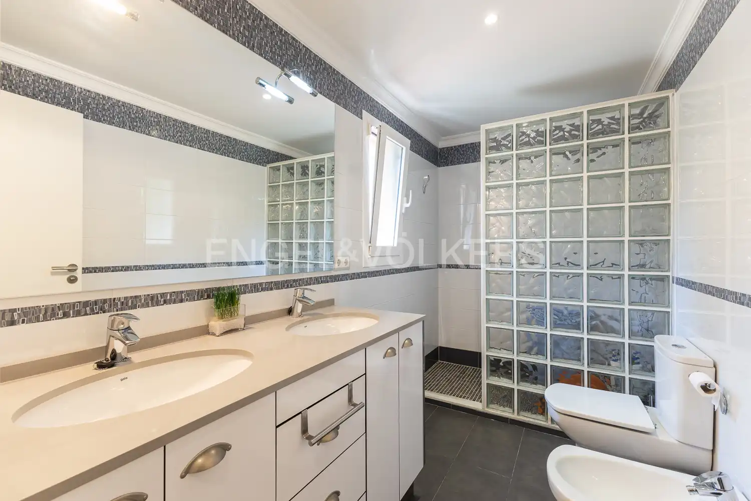 Baño de Casa o chalet en venta en Alzira con Calefacción, Jardín privado y Parquet