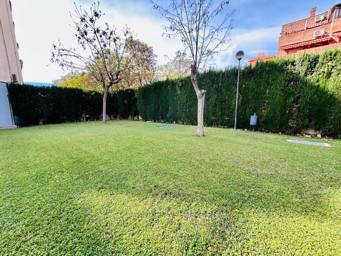 Jardí de Pis en venda en Alicante / Alacant amb Aire condicionat, Jardí privat i Moblat