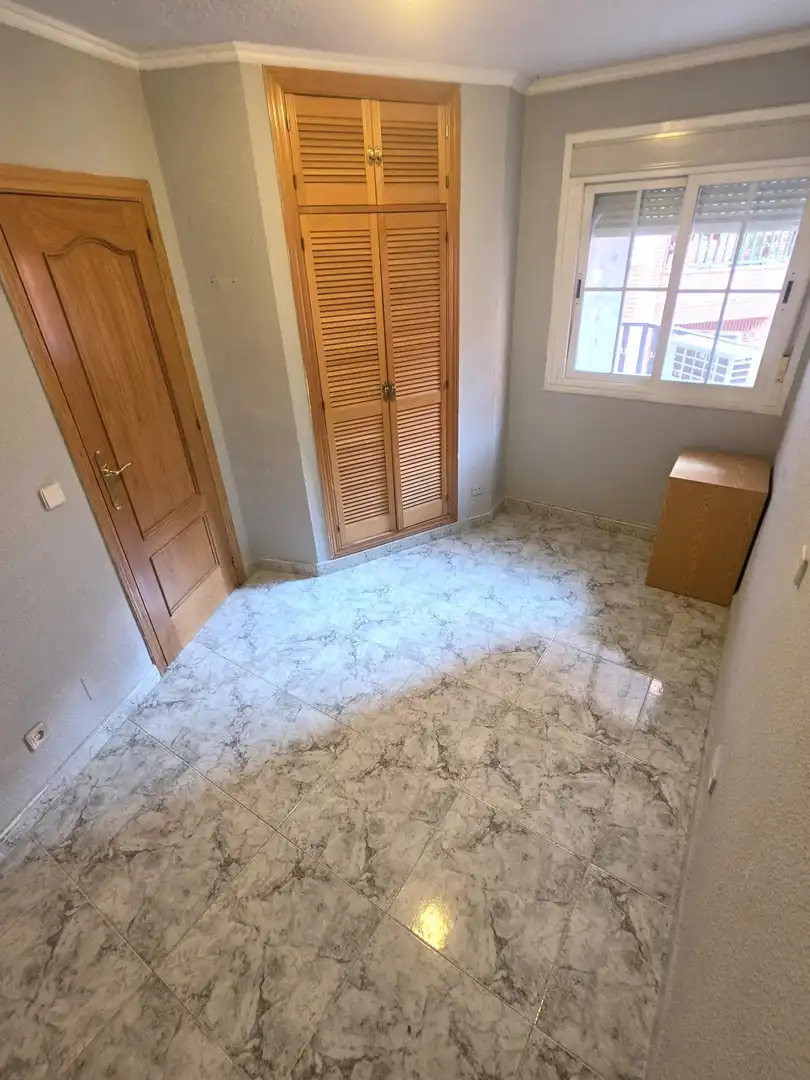 Flat for sale in Valdemoro  with Air Conditioner and Heating
