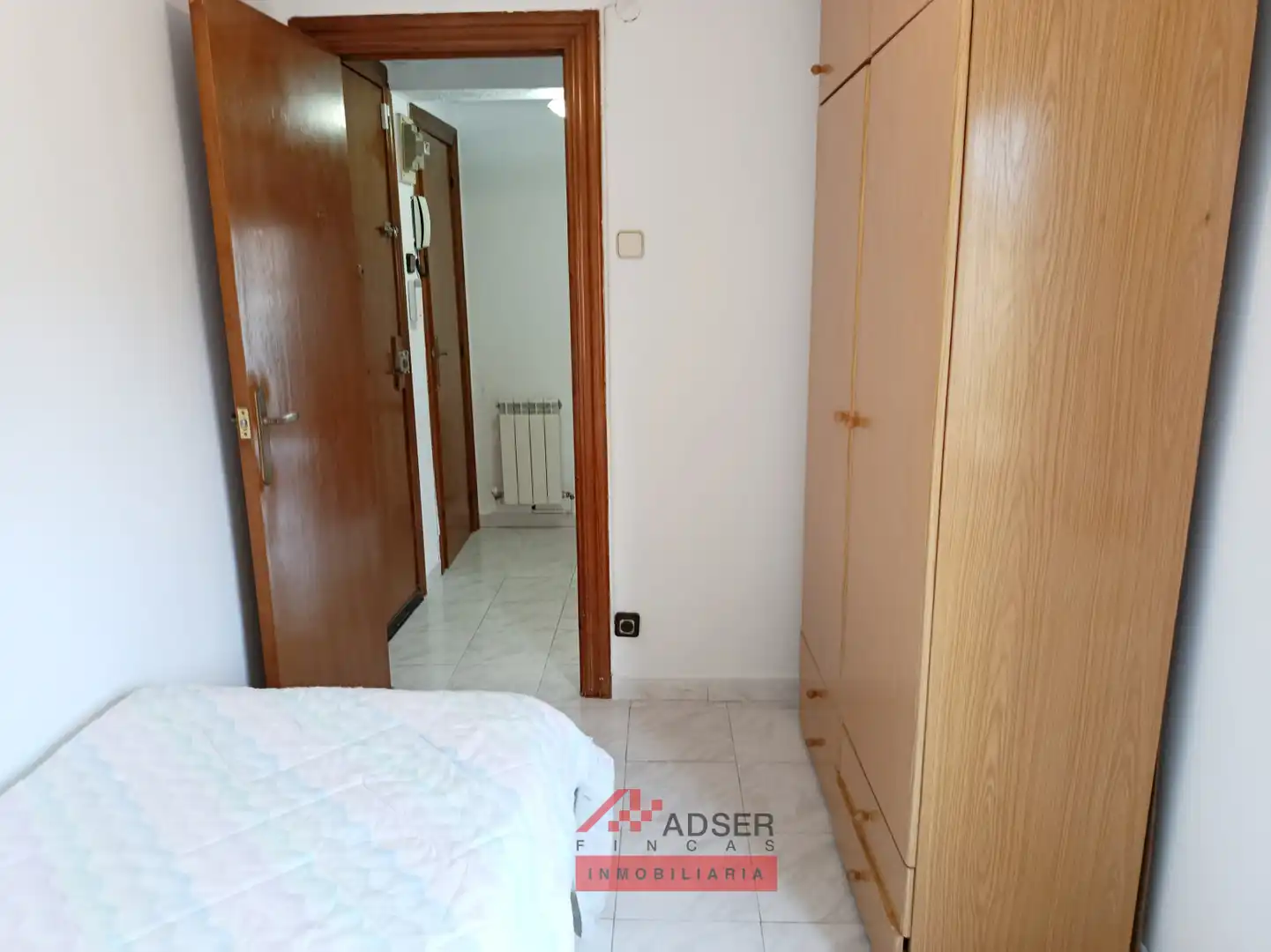 Schlafzimmer von Wohnung zum Verkauf in  Logroño mit Heizung und Balkon