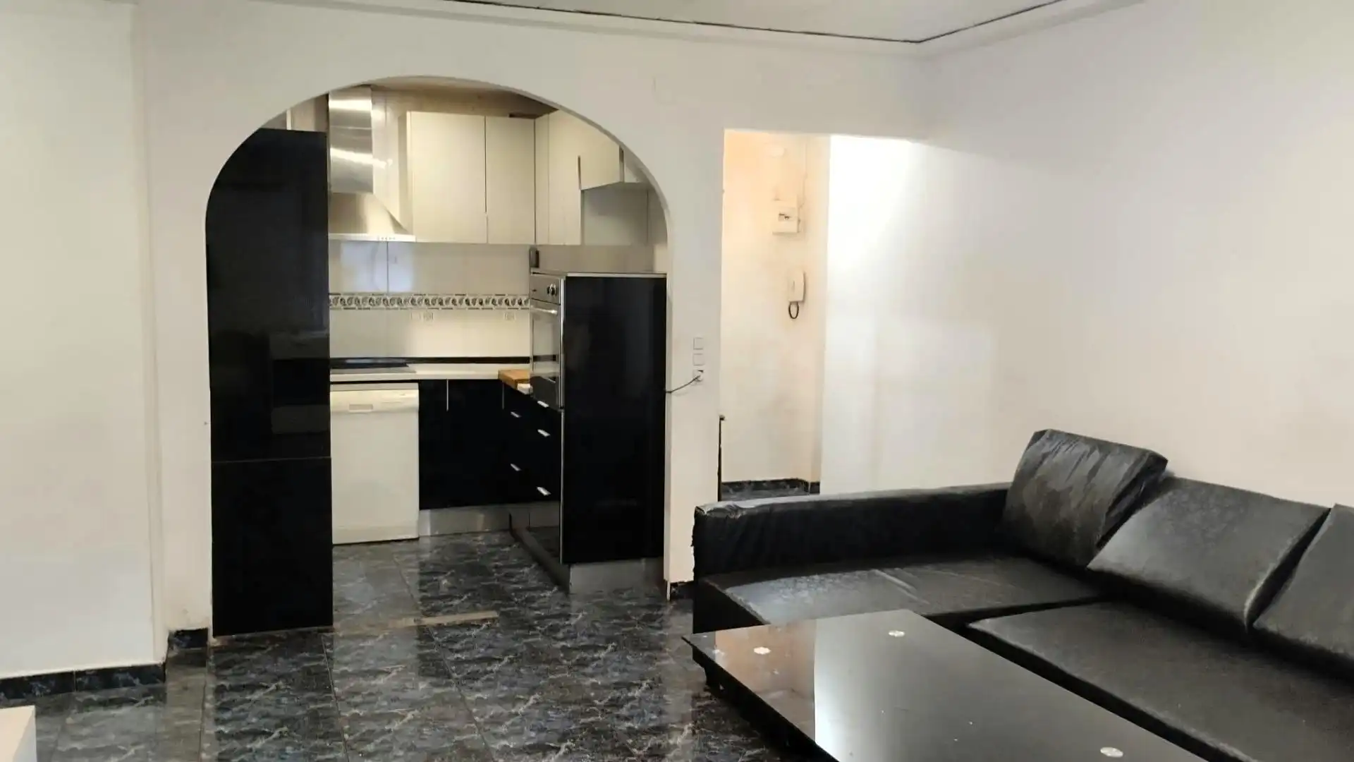 Flat for rent in Simat de la Valldigna, Valencia