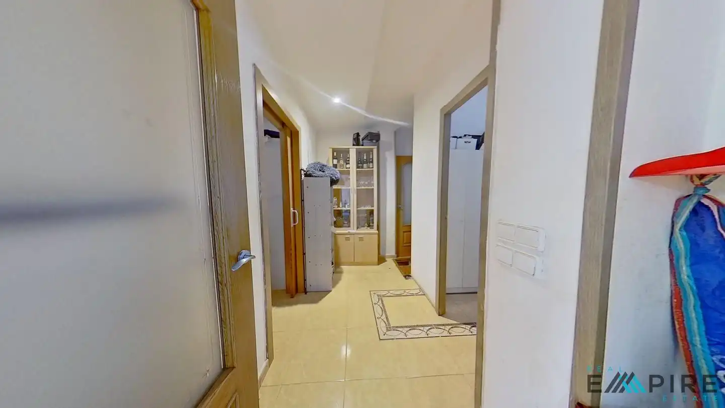 Ground floor for sale in Getafe  with Air Conditioner and Heating