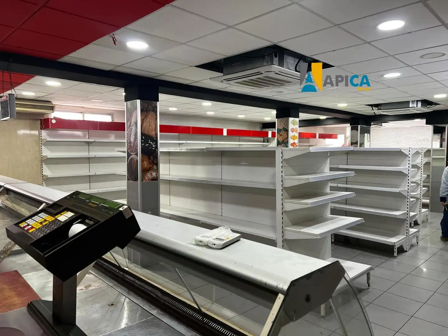 Local comercial en venda a Núcleo urbano, imagen 5