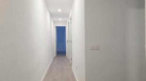 Foto 3 de Piso de alquiler en N/a, Lucero,  Madrid Capital