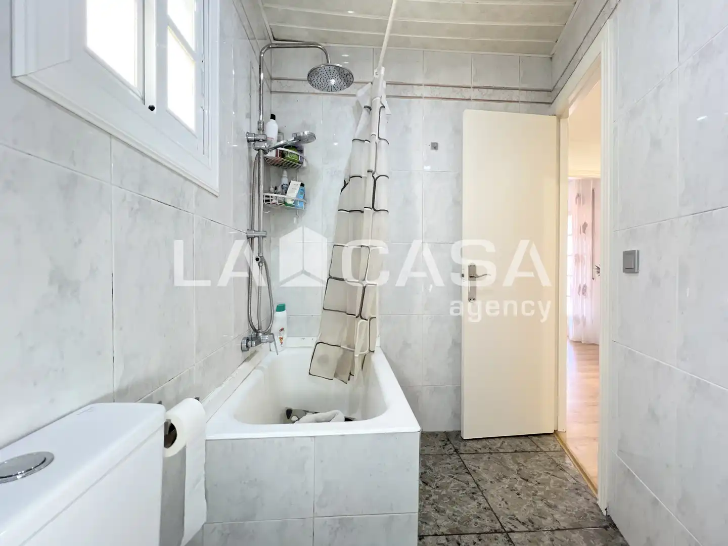 Bathroom of Attic for sale in Barcelona  with Terrace