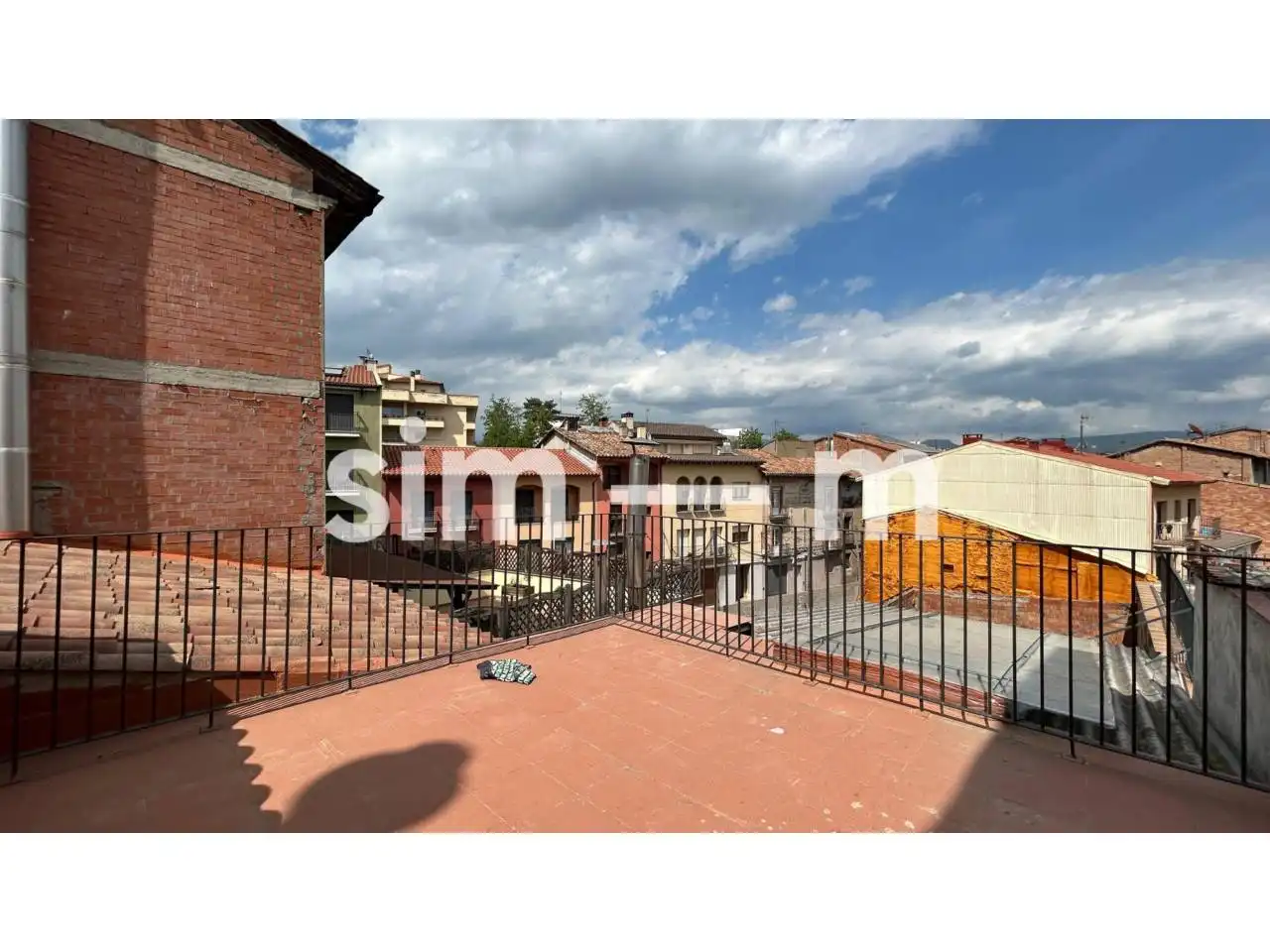 Terrace of Houses for sale in Manlleu  with Air Conditioner, Parquet flooring and Terrace