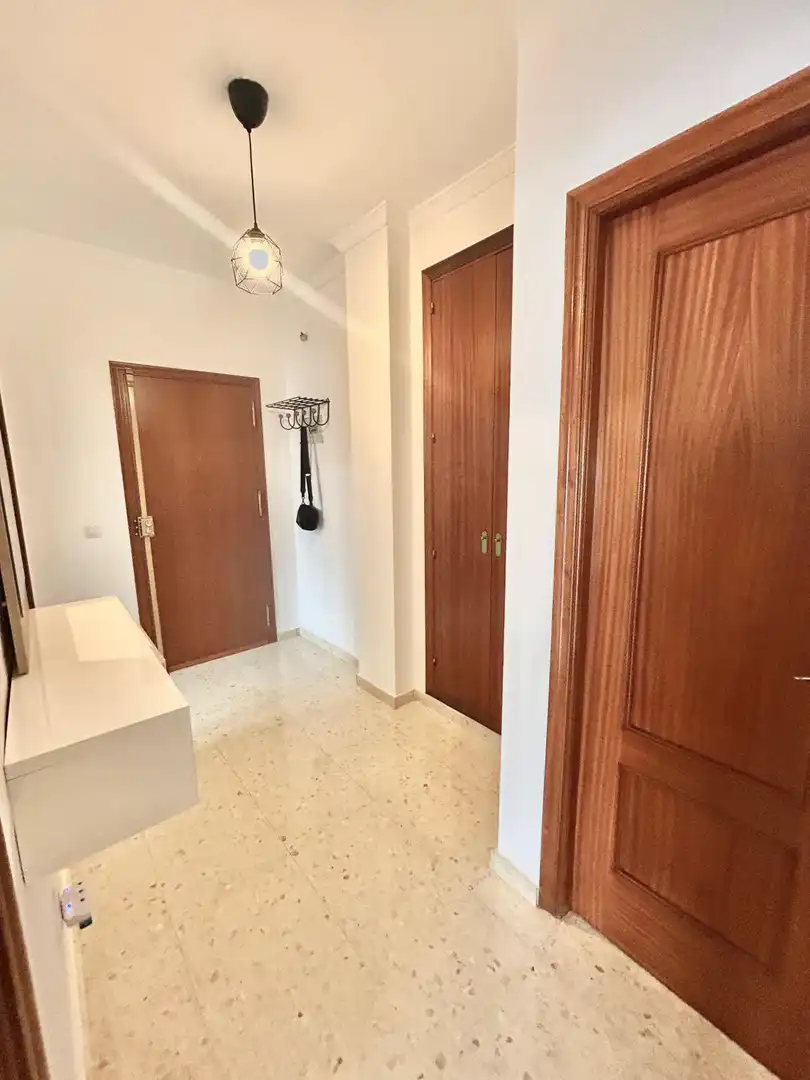 Flat for sale in Sevilla  with Air Conditioner and Community pool