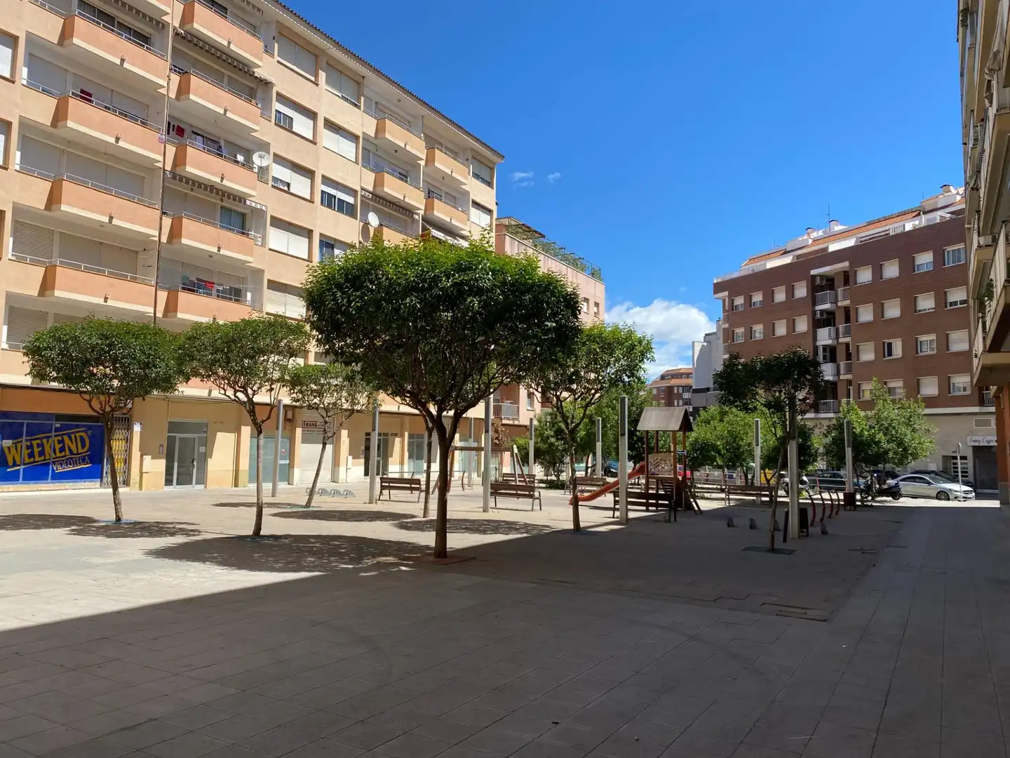 Vista exterior de Piso en venta en Amposta con Parquet, Terraza y Balcón