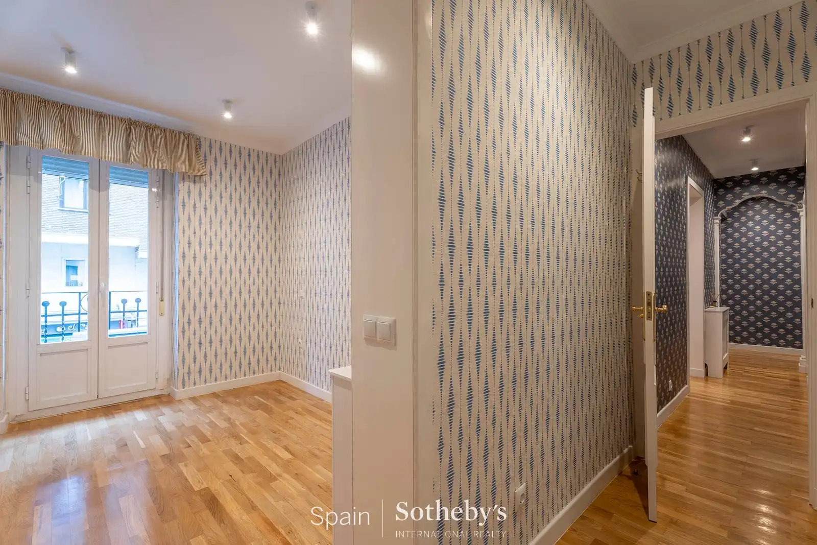 Apartament amb ascensor en venda a Calle de la Santísima Trinidad, imagen 33