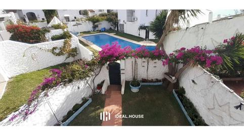 Foto 2 de Casa o chalet en venta en Calle Benavista, Paraiso - Barronal, Estepona