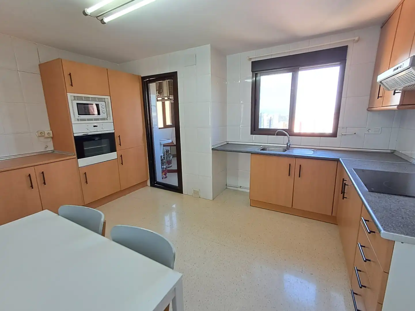 Apartment mit Pool zum Verkauf in Playa de Poniente, imagen 3