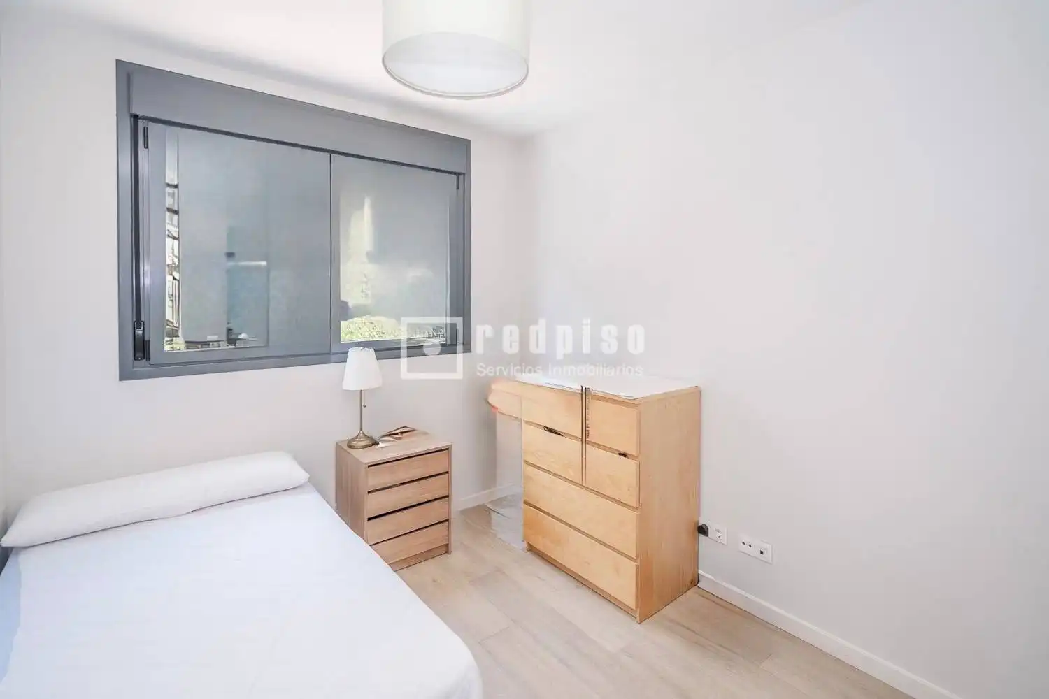 Habitación de Piso en venta en Getafe con Aire acondicionado, Calefacción y Jardín privado
